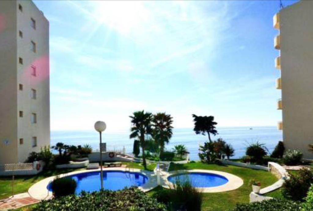 Apartamento Playa Algaida Sitio de Calahonda 外观 照片